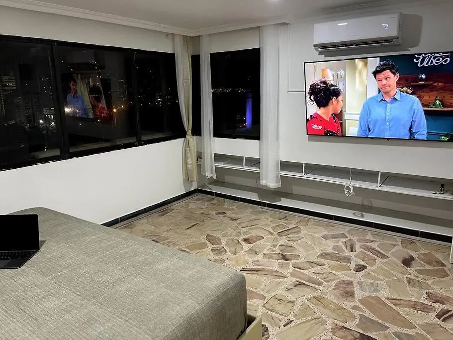 Apartment Amazing 3Br Penthouse, Full Kitchen, Pool, Bar, Dedicated Workspace Cartagena Colombia